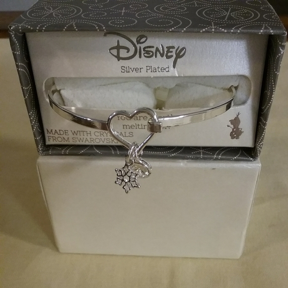 BRAND NEW Disney Bracelet - Picture 1 of 2